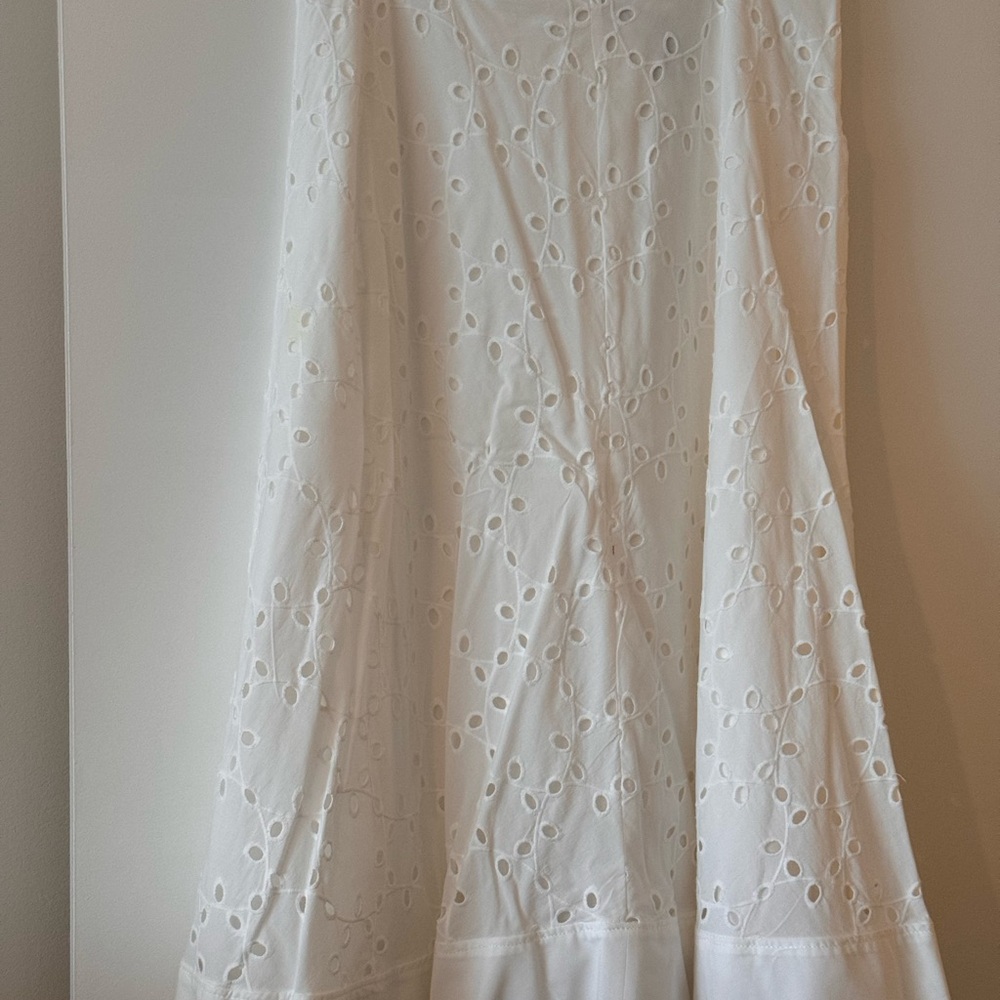 Gorgeous embroidered eyelet skirt